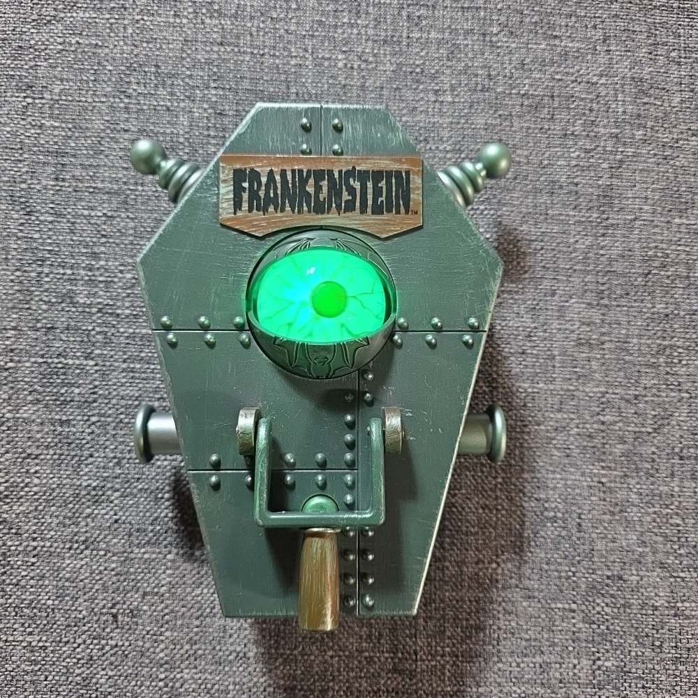 Universal Monsters Frankenstein Animated Doorbell Gemmy Halloween Prop LAST ONE!
